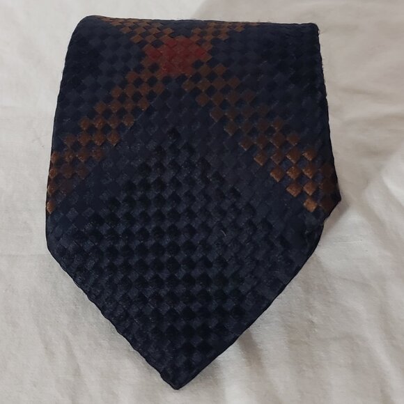 GUCCI Made in Italy 100% Silk Necktie - Black Brown Red Square - 3 3/4" x 58" - Picture 1 of 10